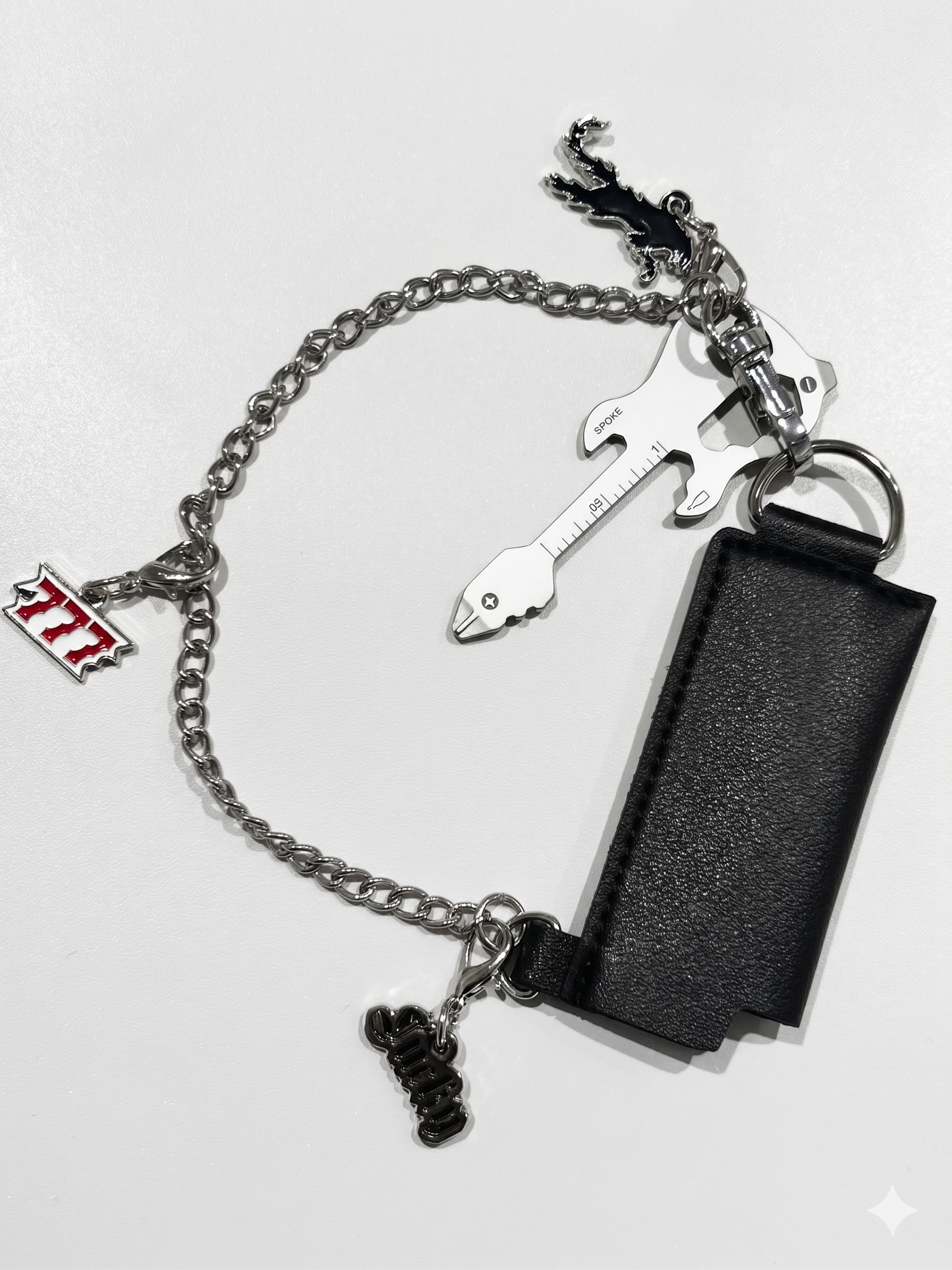 taag_matal charm-017-2