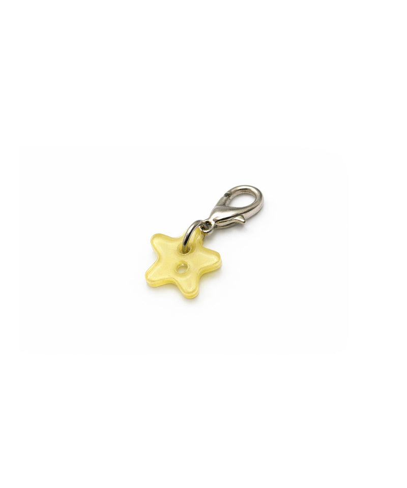 acrylic button_star_yellow-zoom-