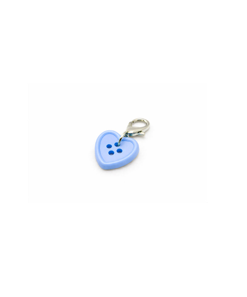button_heart_blue-zoom-