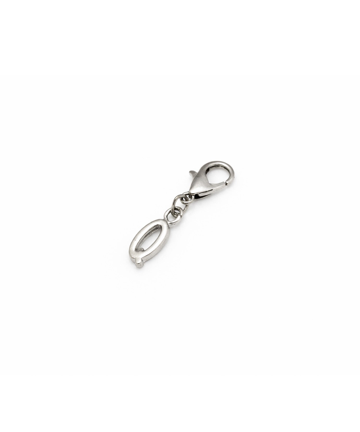 metal_initials_Q-zoom-1