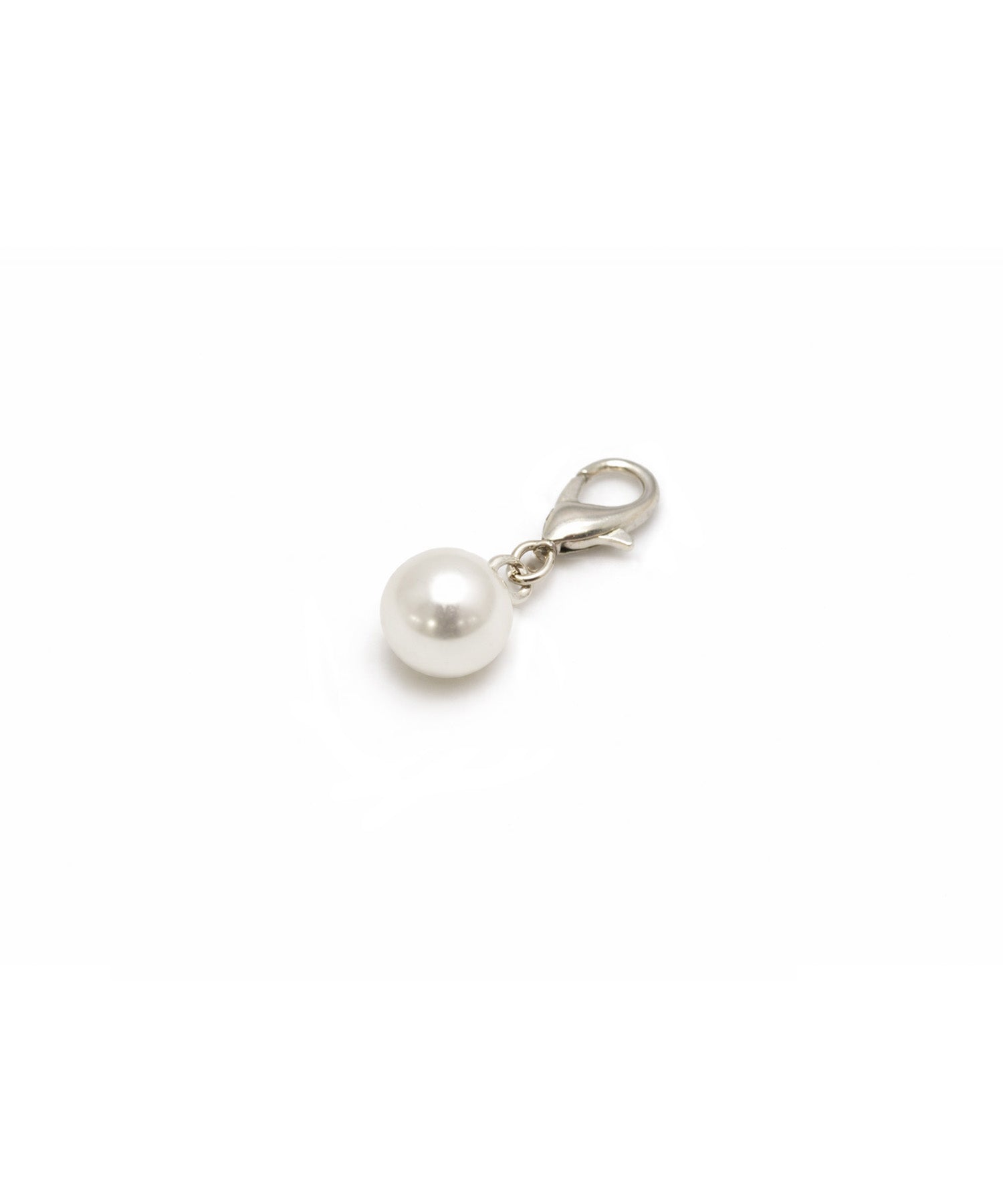 pearl charm_large