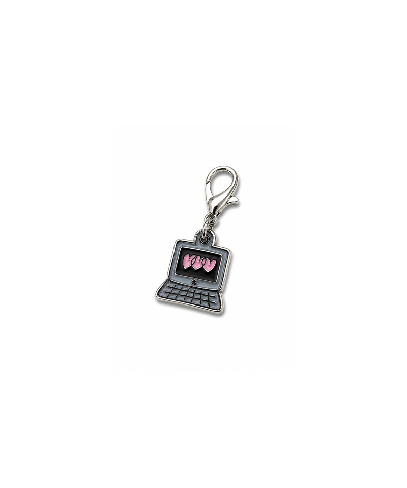 taag_matal charm-029-zoom-
